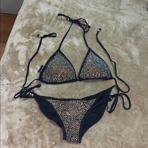 FREDERICKS OF HOLLYWOOD Swimwear